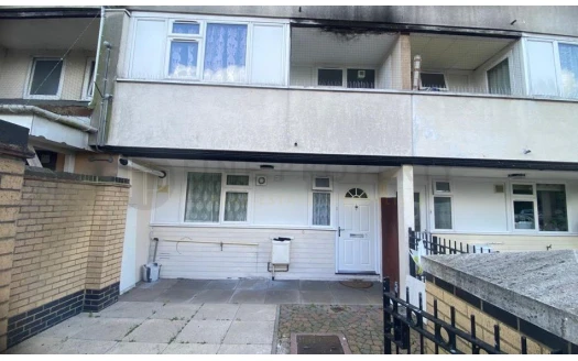Howard Road, UB1