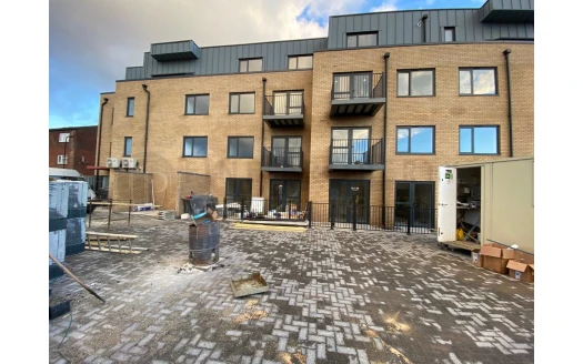 Brampton Court, UB2