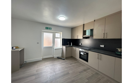 Brentvale Avenue, UB1