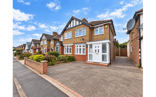 Glisson Road, UXBRIDGE, UB10 0HJ